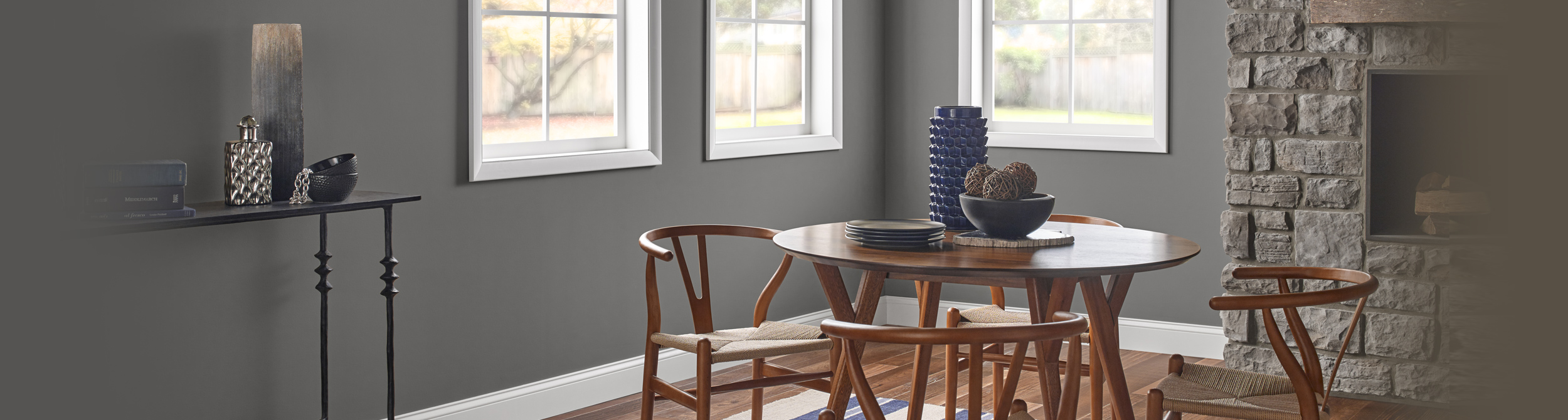 Dining room with a table and 4 chairs